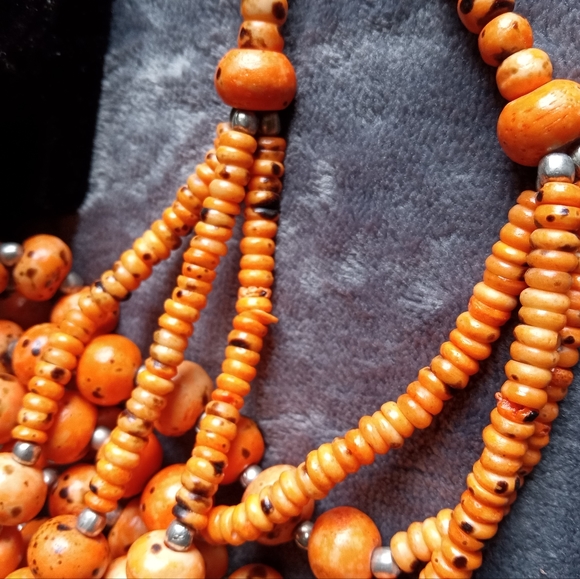 Chico's Three Strand Orange and Black Speckled Necklace - Picture 6 of 8